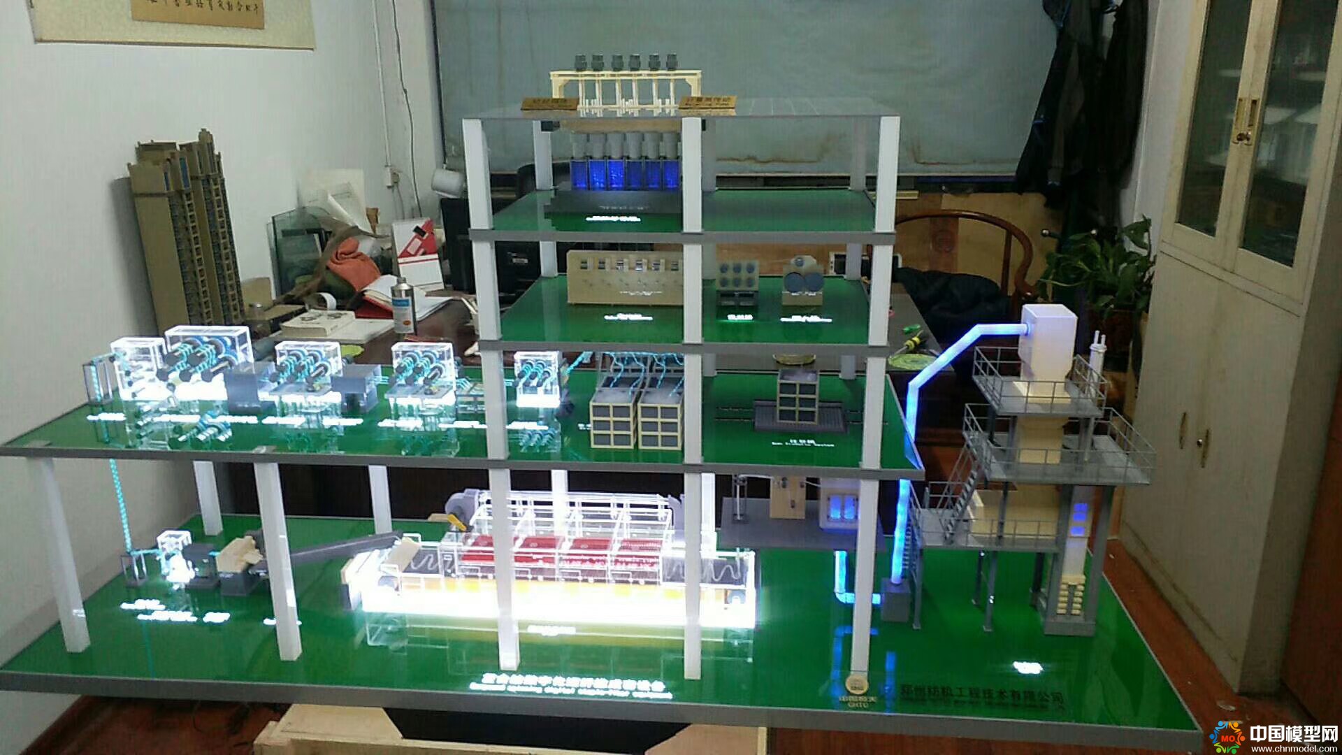 樓盤沙盤模型制作、別墅沙盤模型制作、城市規(guī)劃沙盤制作、建筑模型設(shè)計(jì)制作、工業(yè)模型設(shè)計(jì)制作、數(shù)字多媒體沙盤制作
